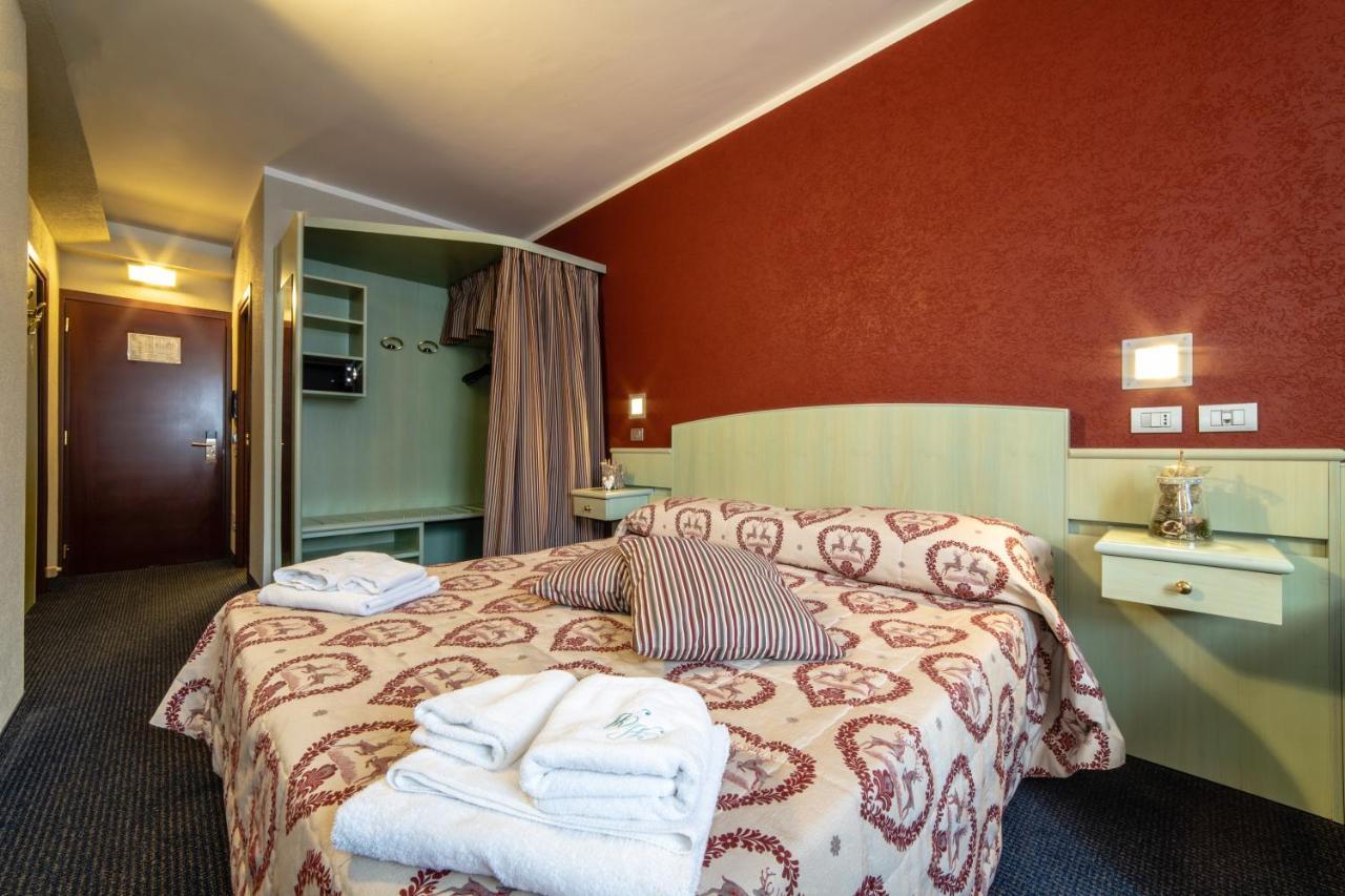 Astoria 3*